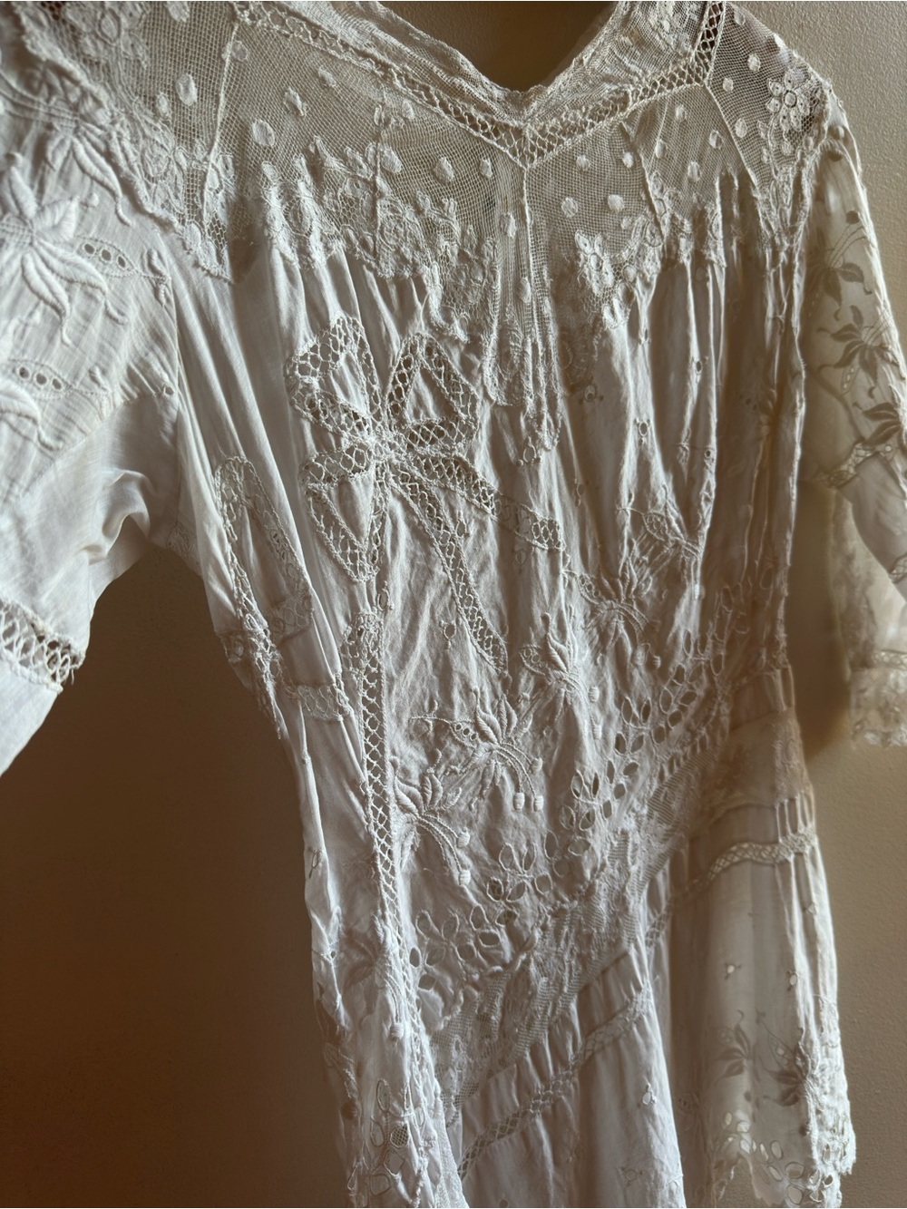 Antique Edwardian Eyelet Embroidered Asymmetrical Blouse - Picture 4 of 4
